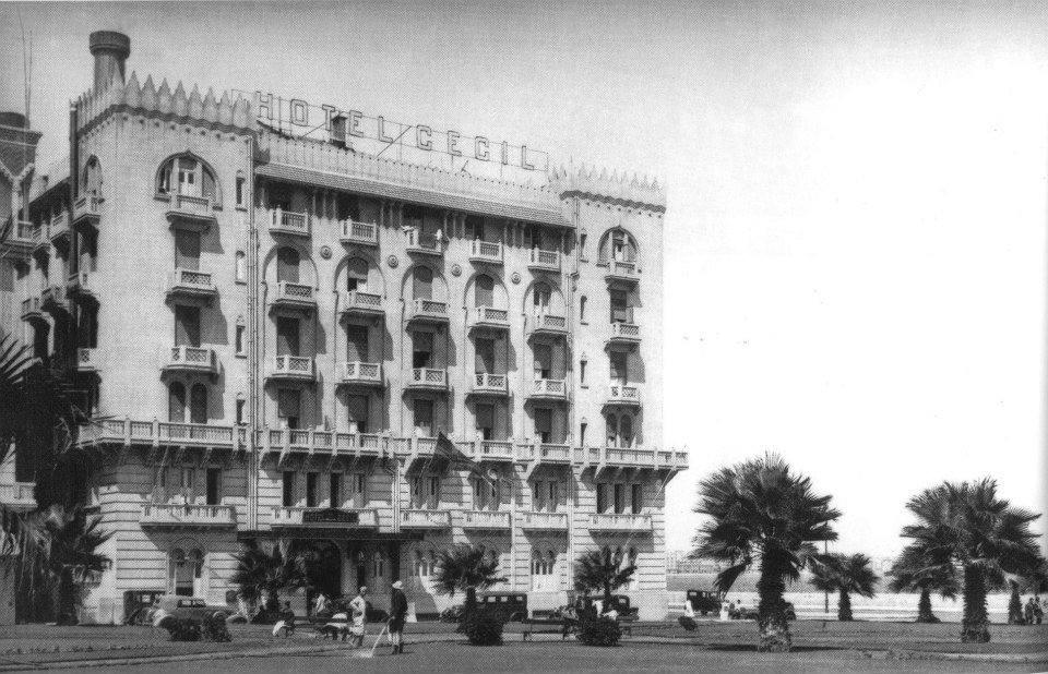 صورة فندق سيسيل في الإسكندرية في 1920