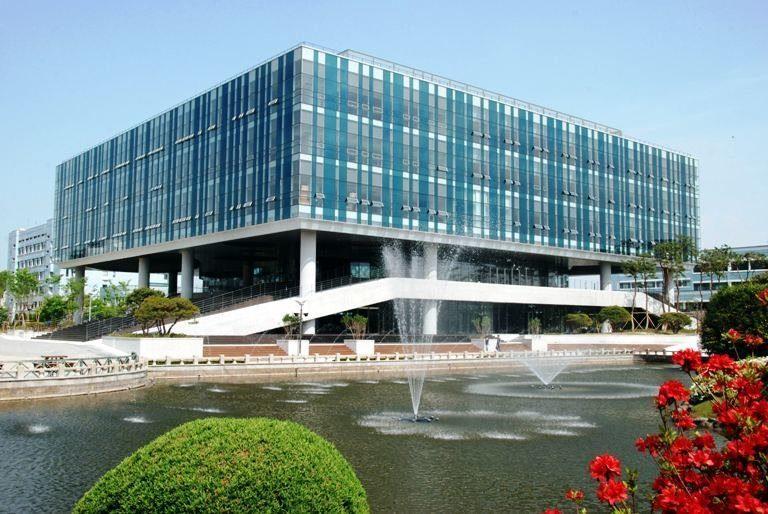 الدراسة في كوريا الجنوبية: المعهد الكوري المتقدم للعلوم والتكنولوجيا (KAIST)