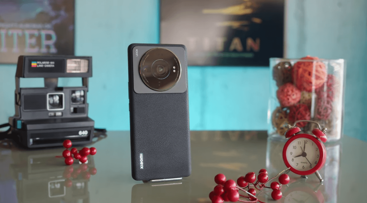 الكاميرات في هاتف Xiaomi 12S Ultra