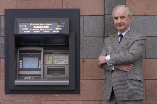 جيمس غودفيلّو - مخترع لوحة مفاتيح الصرّافات الآلية ATM ورموز PIN - مبتكرين لم يأخذوا حقهم