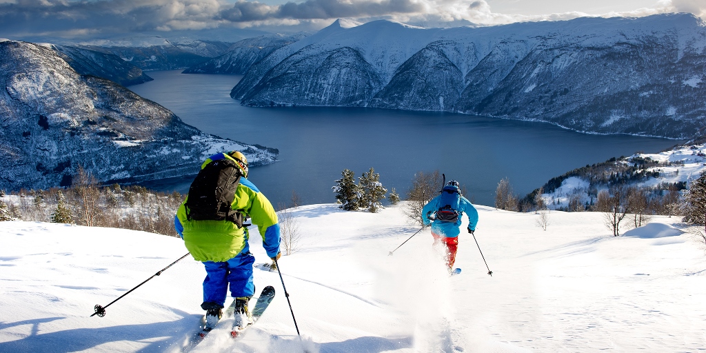 افضل الانشطة الطلابية في النرويج - وجهات النرويج السياحية - التزلج