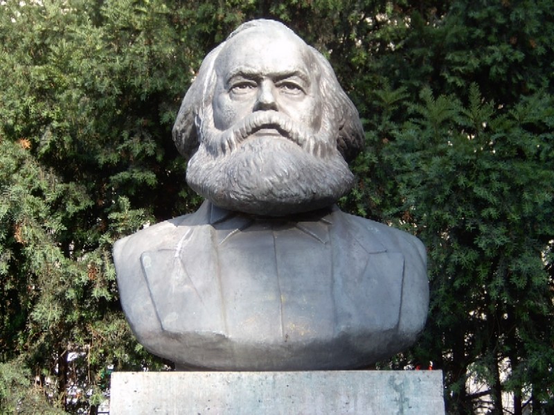  Karl-Marx-800x599.jpg
