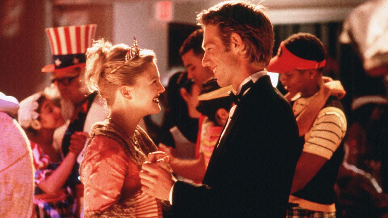 فيلم never been kissed - افلام رومانسية عن الحب الاول تعيدنا إلى زمن الرومانسية الجميل في عيد الحب