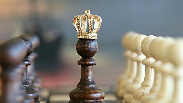 سيطرة نظام التنافسيّة مع غموض معاييرها