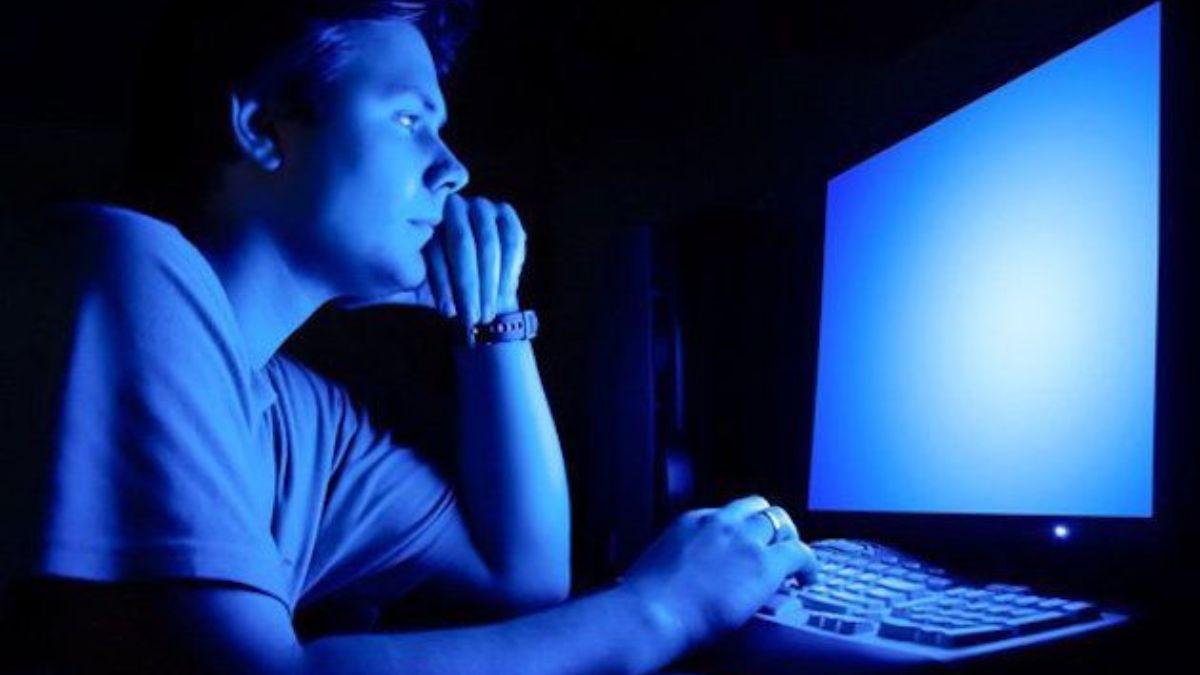 جيل الأذكياء: مراهقون يستثمرون بثقة في الأسواق بمساعدة ChatGPT
