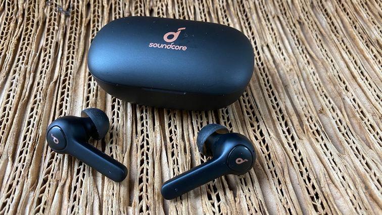سماعة Anker Soundcore Life P2