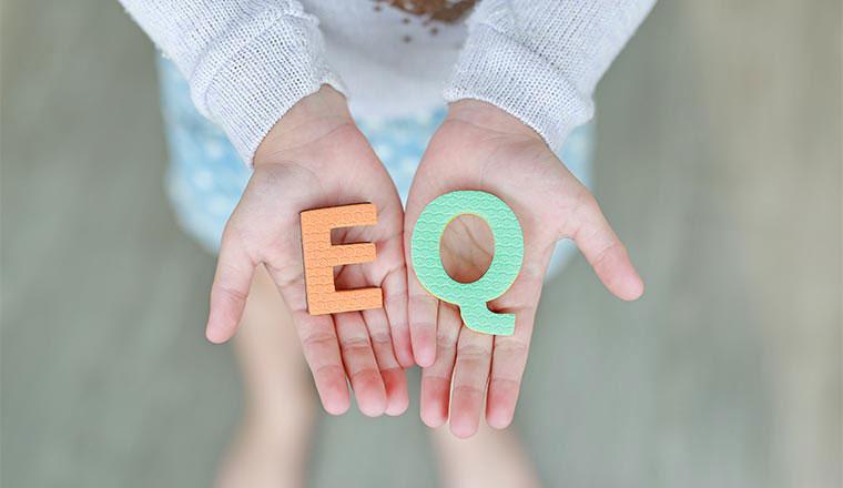 أهمية الذكاء العاطفي في معرفة الذات