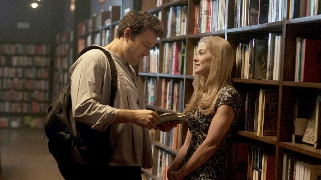 6a0d6e0c0af160d4_gone-girl-library
