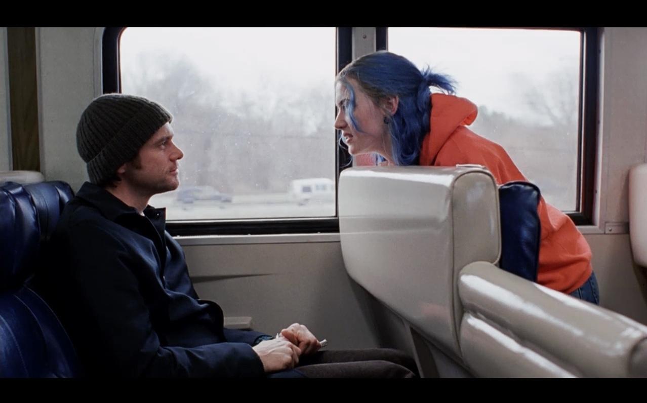 كيت وينسلت و جيم كاري بالقطار فيلم Eternal Sunshine 