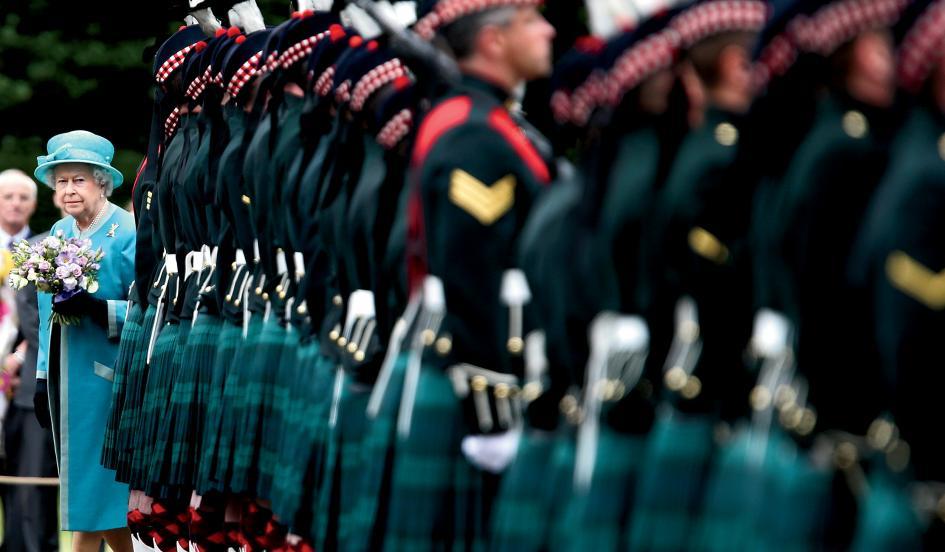 هل تتدخــل Her majesty بشكـل مُباشـر للتأثير على الاسكتلنديين لرفض الإنفصال ؟