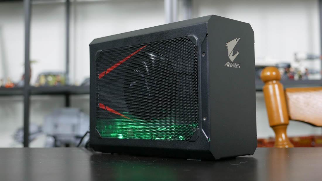 Gigabyte Aorus GTX 1070 Gaming Box - كروت الشاشة الخارجية