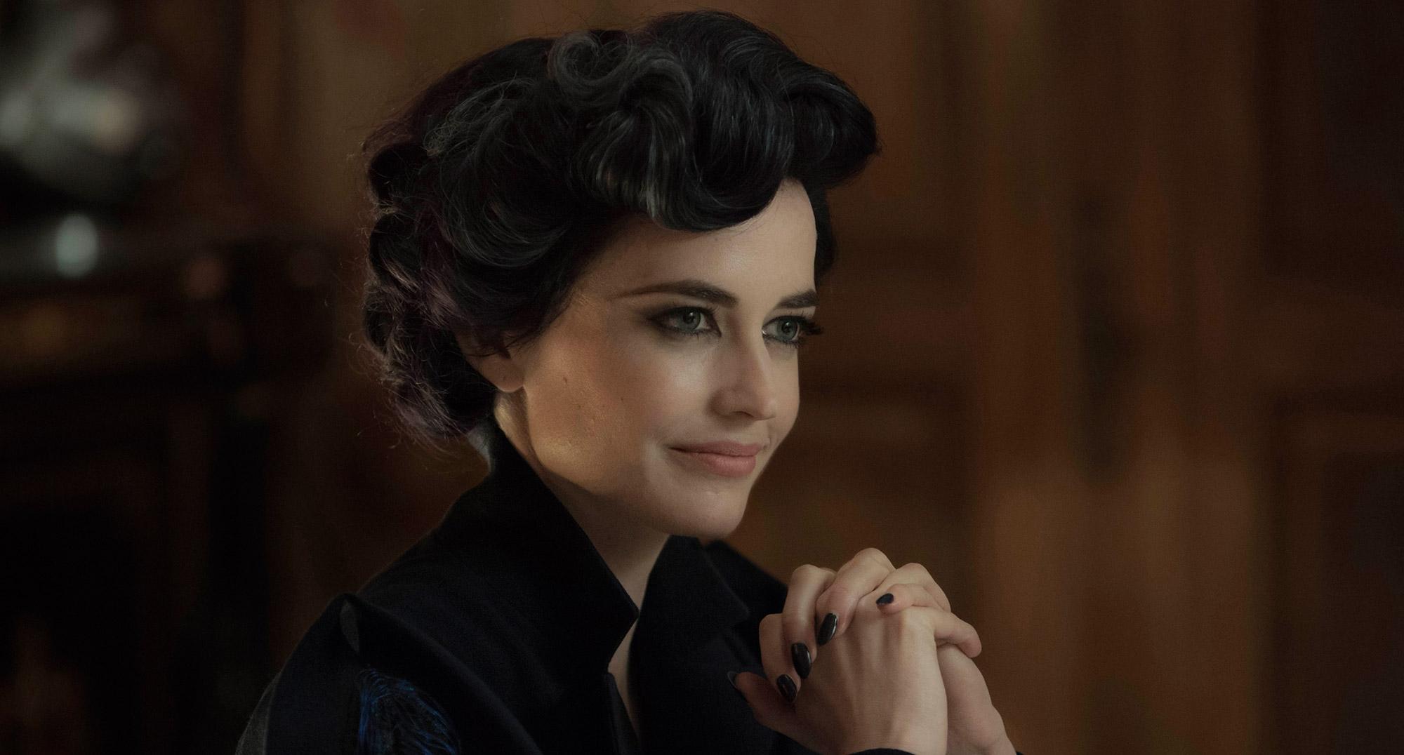 إيفا جرين في لقطة من فيلم Miss Peregrine's Home for Peculiar Children