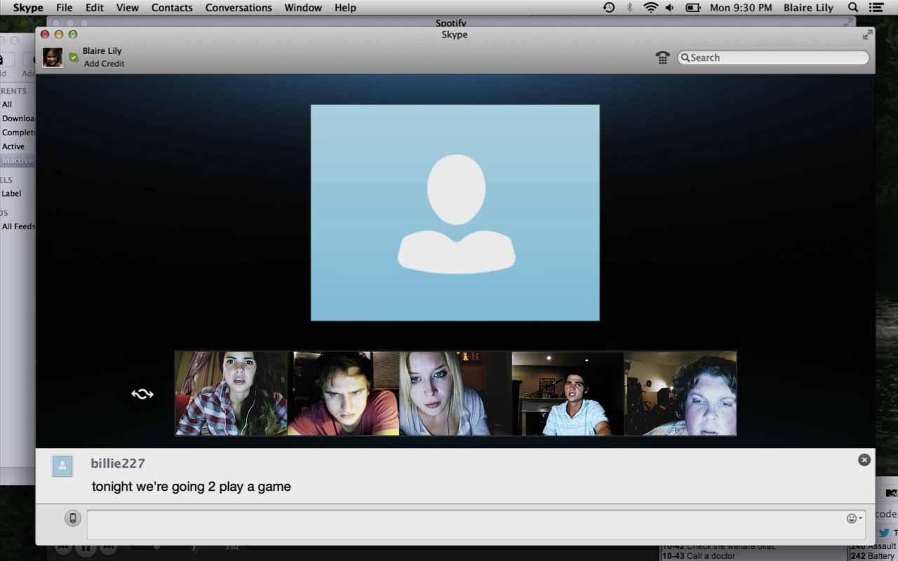 فيلم Unfriended - لورا 