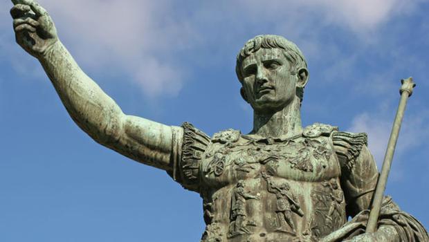 عمّ نيرون الذي أحرق روما: كاليجولا .. الإمبراطور الروماني المجنون!
