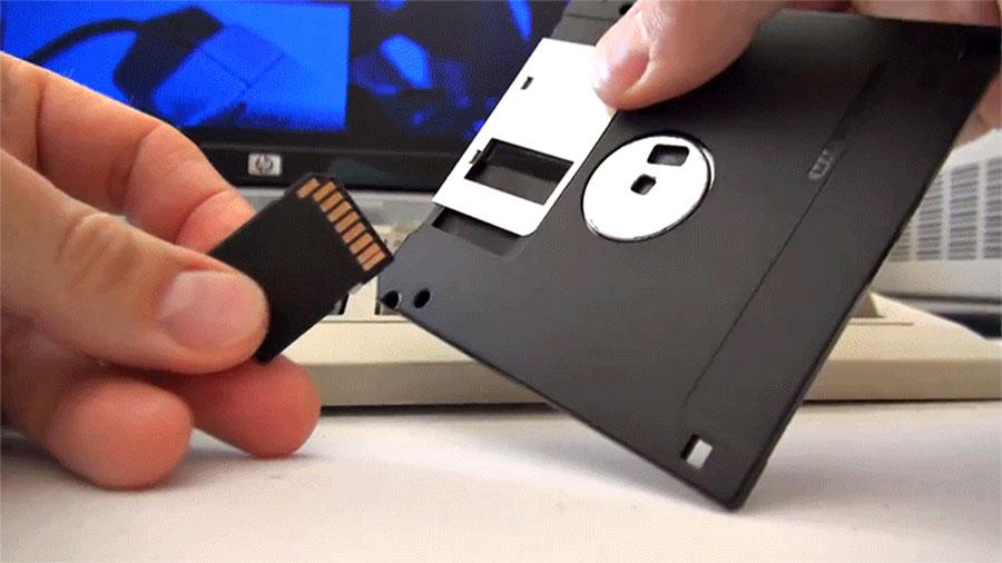كيف تحول Floppy Disk إلى وحدة تخزين 128 جيجابايت