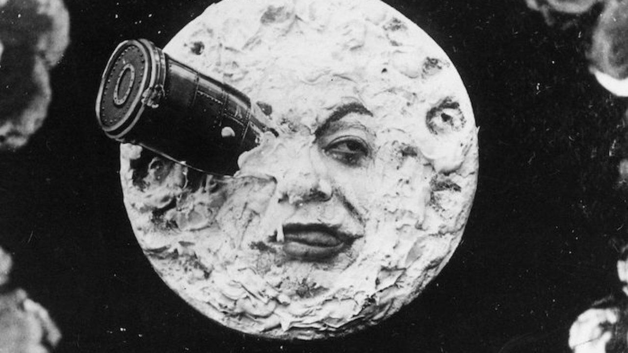 A Trip to the Moon شاهد الأفلام الأولى في تاريخ السينما
