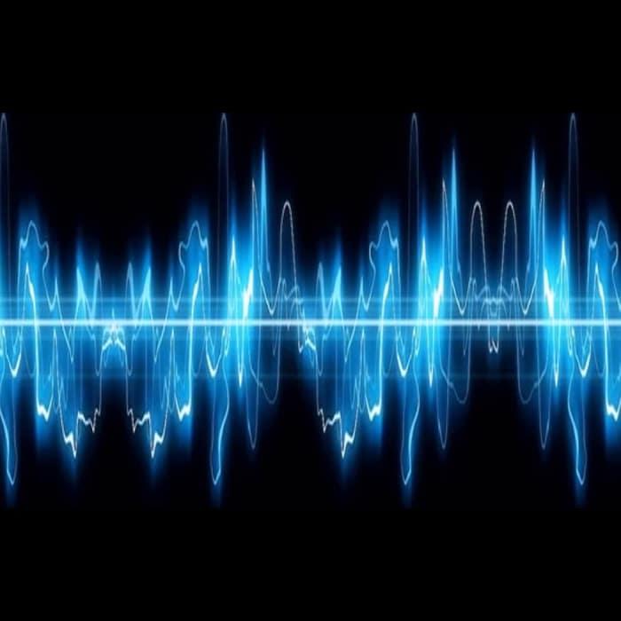 ما الفرق بين موجات الراديو وموجات الصوت