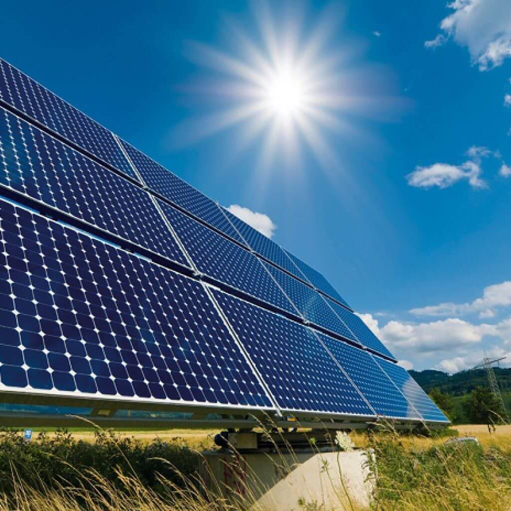 ما هي الطاقة الشمسية وما تطبيقاتها وايجابياتها وسلبياتها