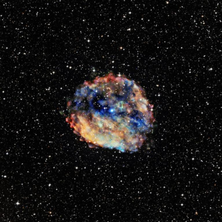 ما هي النجوم النيوترونية وبماذا تختلف عن النجوم العادية