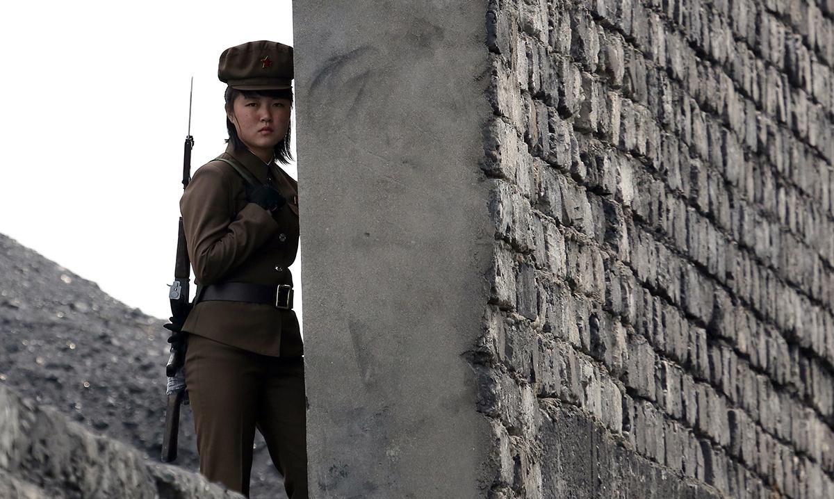 كوريا الشمالية وخبر جديد: الأشغال الشاقة للنساء المتزوجات!