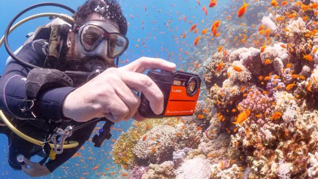 أفضل أنواع الكاميرات المضادة للماء.. التصوير تحت الماء أصبح ممكنًا!