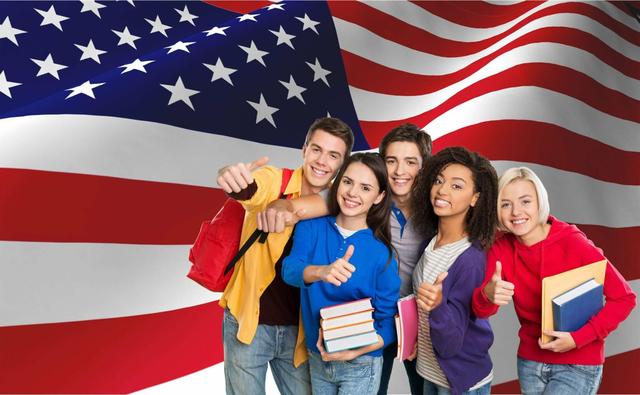 الدراسة في الولايات المتحدة الأمريكية: دليل الطالب الدولي المفصّل للدراسة في أمريكا