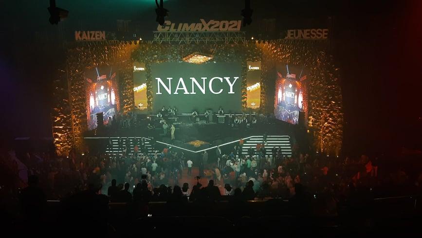 اللبنانية نانسي عجرم في حفل كلاي ماكس