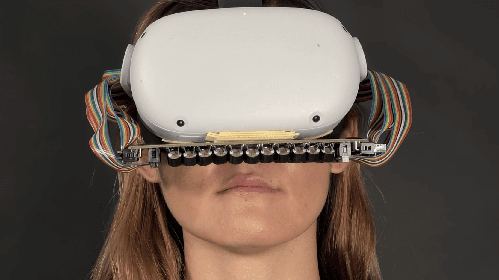 نظارة واقع افتراضي مع مجموعة من محولات الطاقة الفوق صوتية - مؤتمر CHI