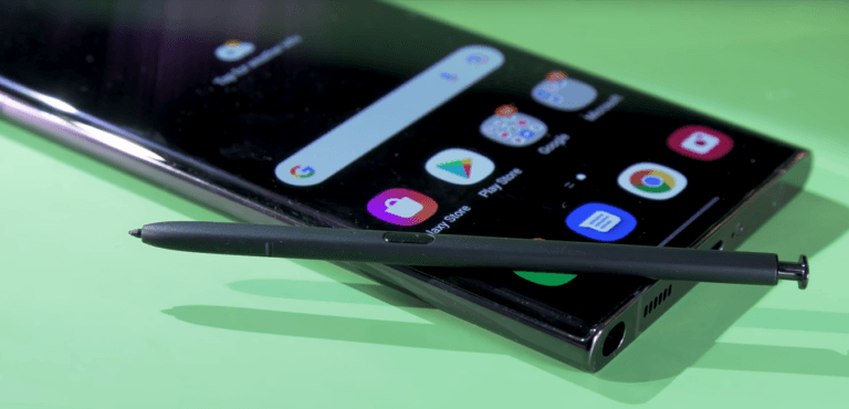 ما بعد الضجة: مراجعة هاتف Samsung Galaxy S22 Ultra.. كيف يبدو هاتف ”Note“ الجديد؟