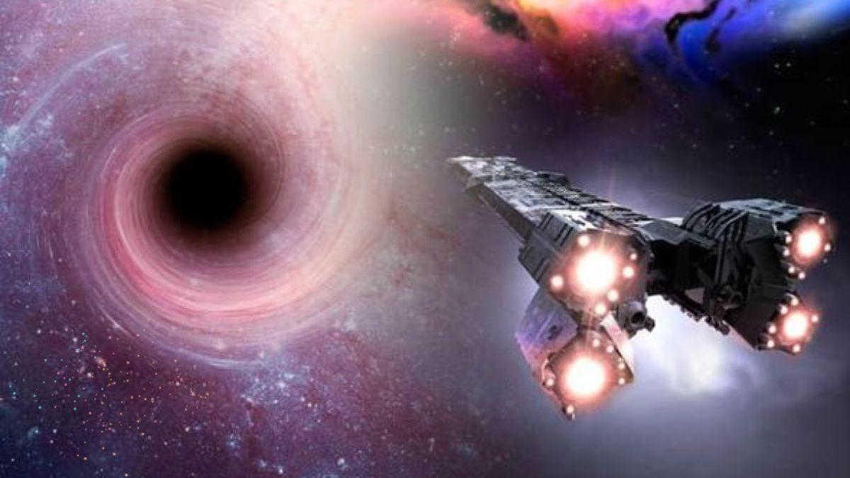 علماء يطوّرون روبوتًا يمكن أن يساعدنا يومًا في السفر حول الثقوب السوداء!