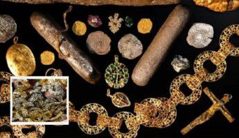 اكتشاف كنوز ثمينة في جزر البهاما تعود لسفينة من القرن السابع عشر