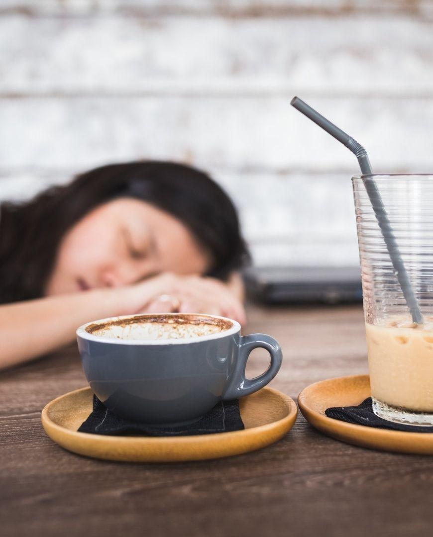 قيلولة القهوة.. عندما تشرب القهوة بهدف النوم!