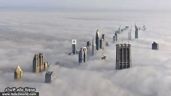 أبراج دبي من فوق برج خليفة وكأننا فوق السحاب