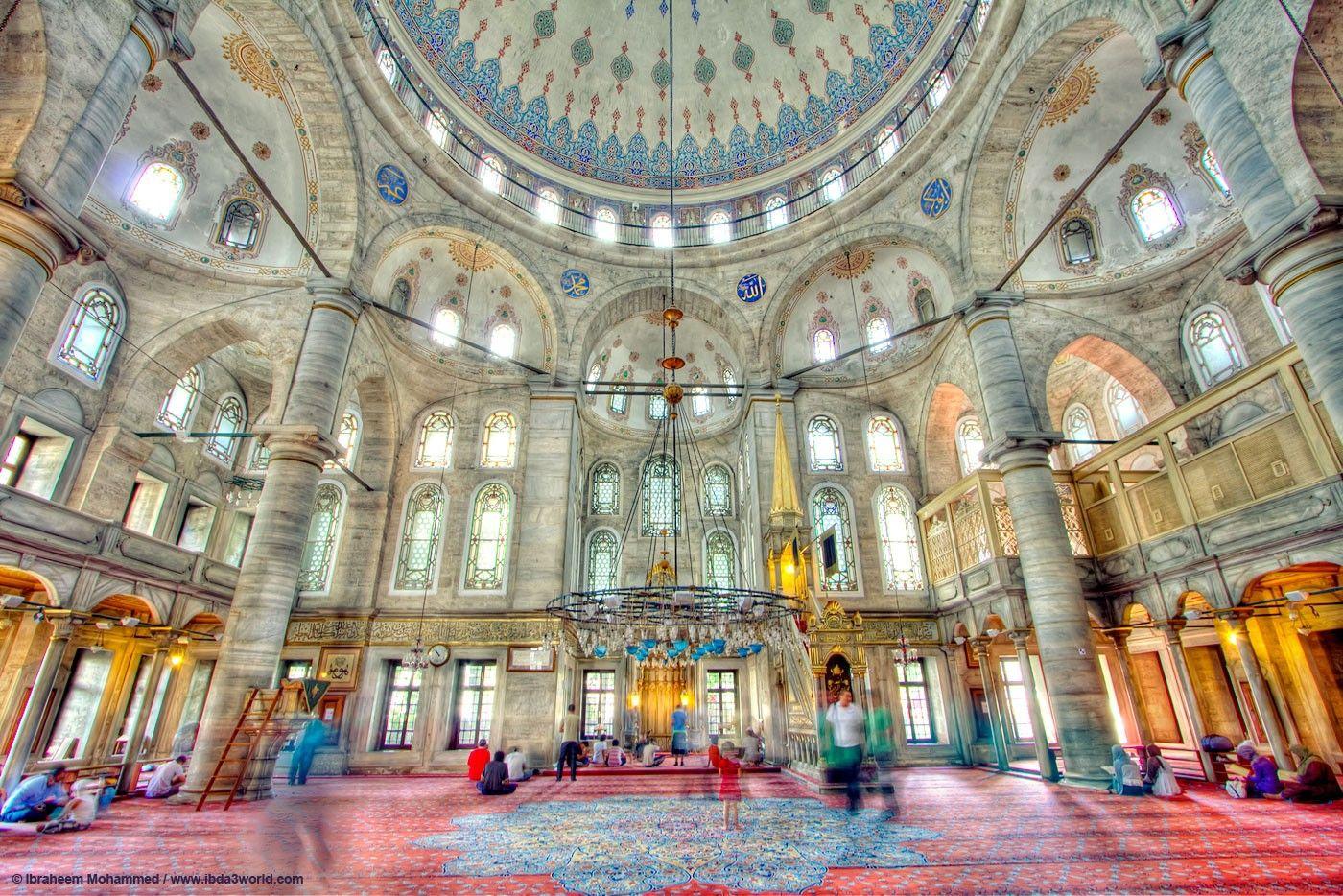 مسجد أبو أيوب الأنصاري -رضي الله عنه- في اسطنبول