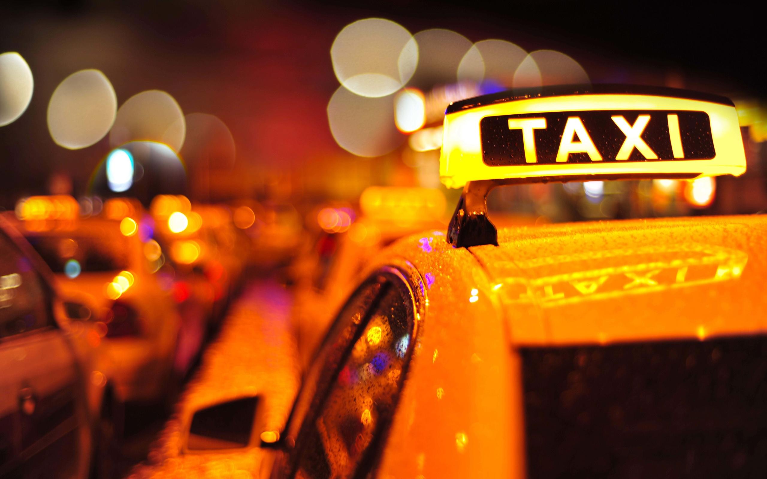 سيارات أجرة حول العالم