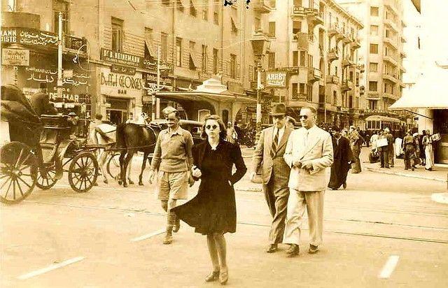 صورة أخرى لأحد شوارع القاهرة سنة 1941