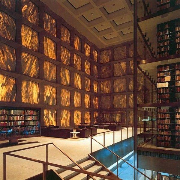 Library-of-rare-books-and-manuscripts-at-Yale-University-in-New-Haven-USA-2-600x601