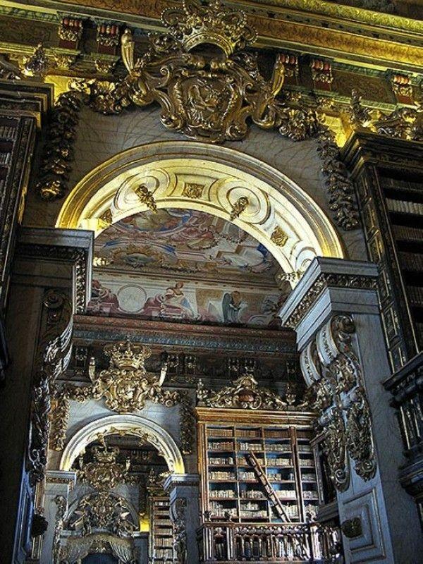 Library-of-the-University-of-Coimbra-in-Portugal-2-600x800