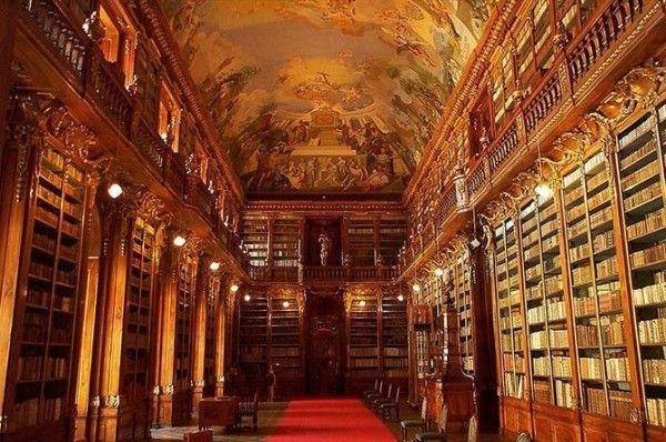 Strahov-Monastery-Library-in-Prague-Czech-Republic-2-600x398