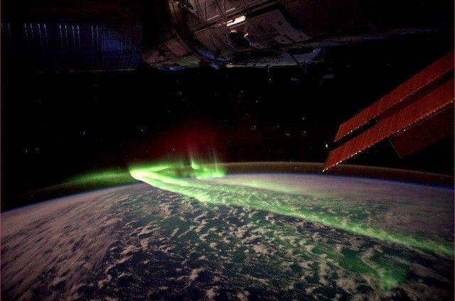 صورة التقطها أندريه من محطة الفضاء الدولية لأضواء الجنوب