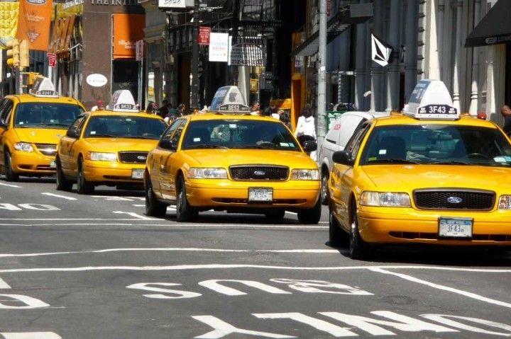 سيارات أجرة