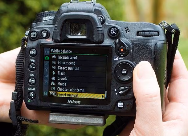 Camera_tips_custom_white_balance_gearcraft.step3_