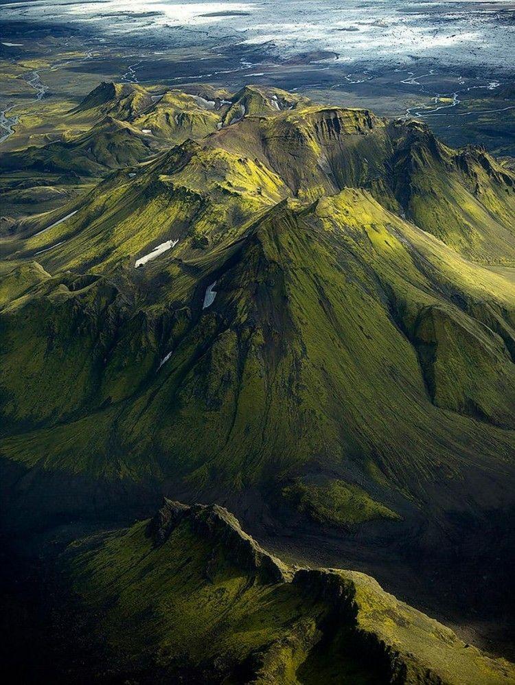 سلاسل آيسلندا الجبلية