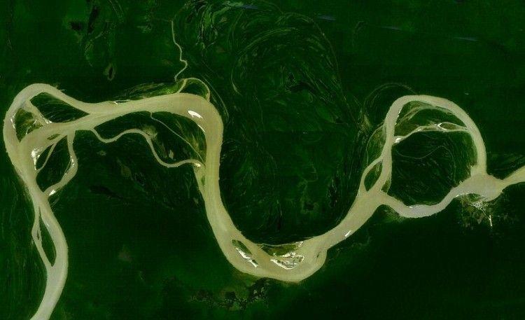 -Central_Amazon_River