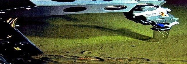 4- استخراج العينات من قاع الخندق عام 2009، المصدر Woods Hole Oceanographic institution