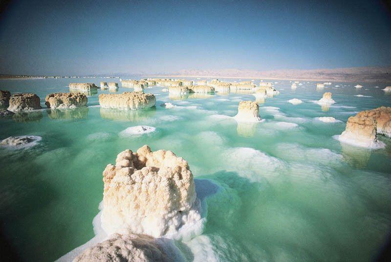 السياحة مميزة في البحر الميت