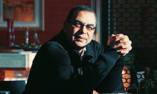 احمد خالد توفيق - أدباء مصريون