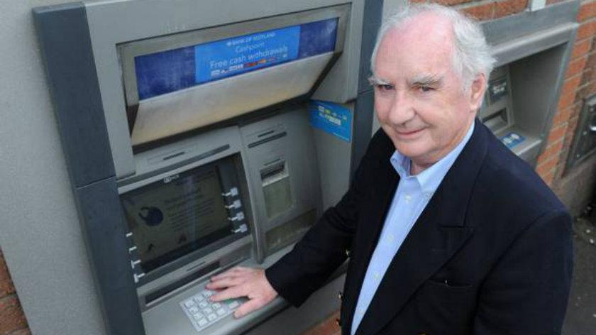 جيمس جودفلوو مخترع آخر لماكينة الـ ATM