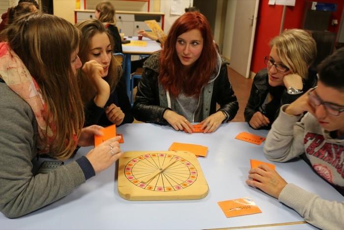 لعبة الكلمات