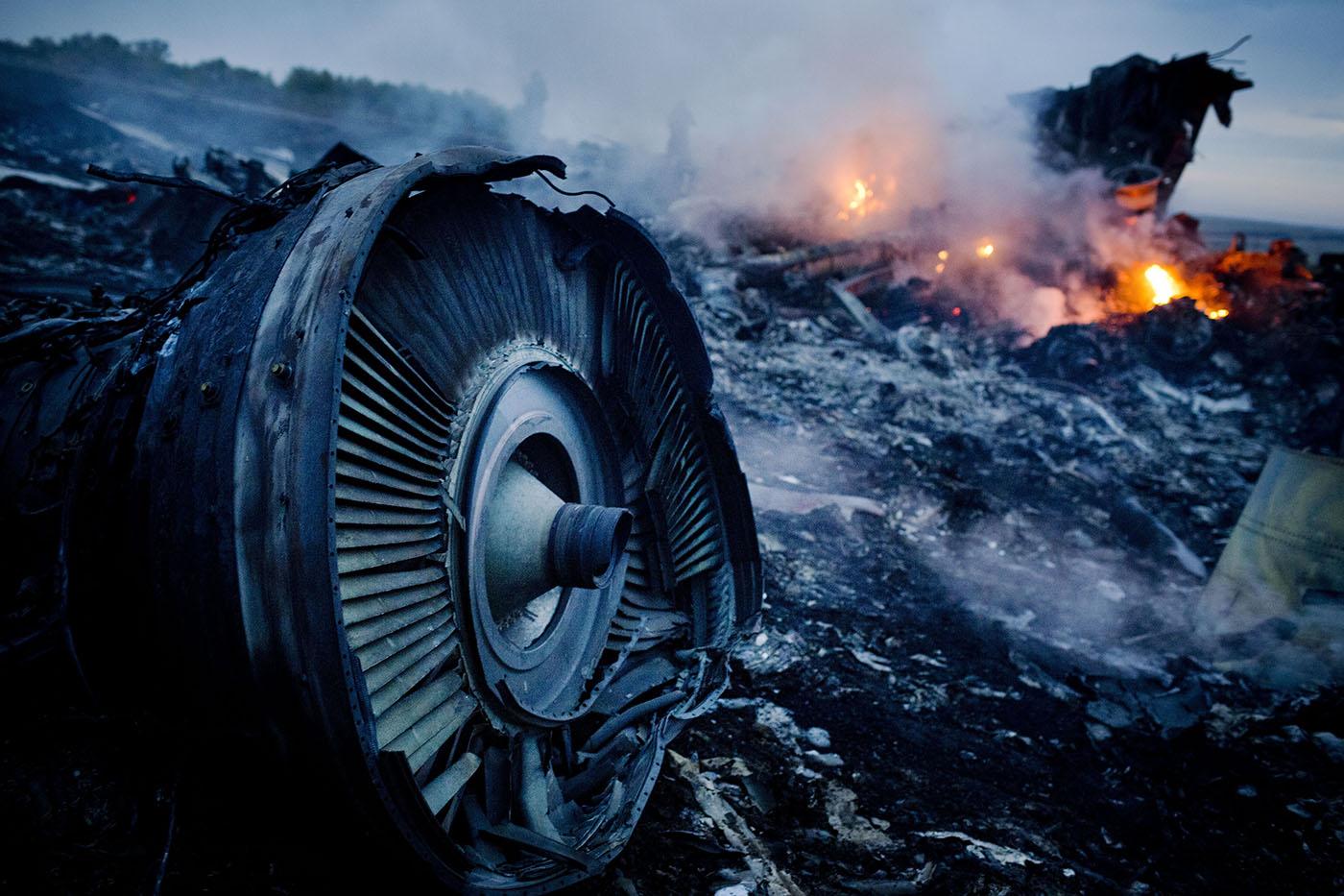 Air Malaysia Passenger Jet Crashes In Eastern Ukraine